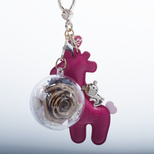 GOLD PRESERVED ROSE | HOT PINK GIRAFFE KEYCHAIN