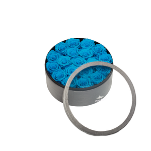 BLUE PRESERVED ROSES | MEDIUM ROUND CLASSIC GREY BOX